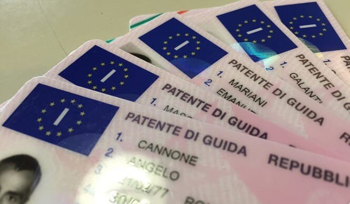 Comprar Licencia de Conducir Italiana